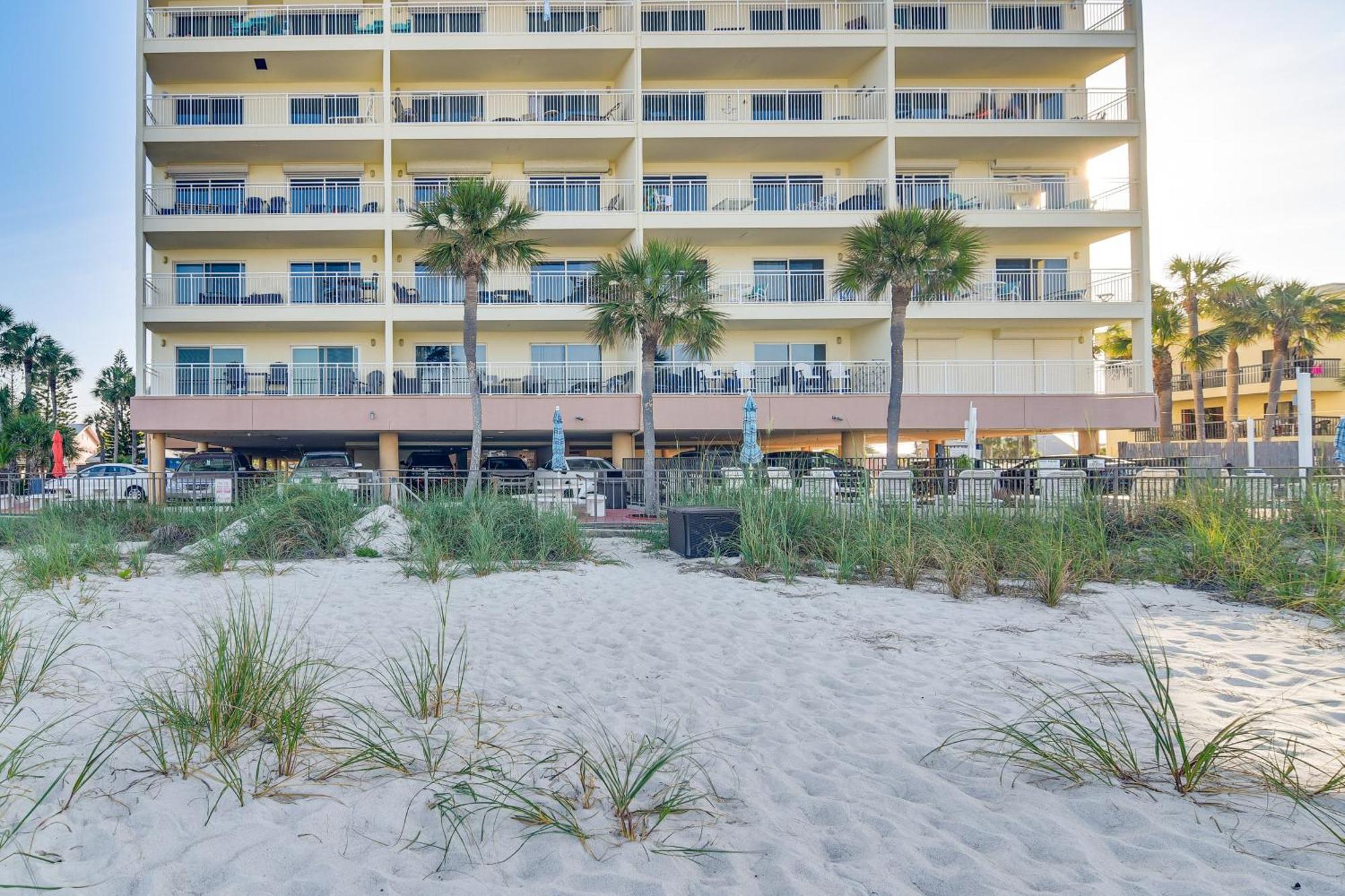 Waterfront Condo With Patio And Pool On Madeira Beach! St. Pete Beach Exterior photo