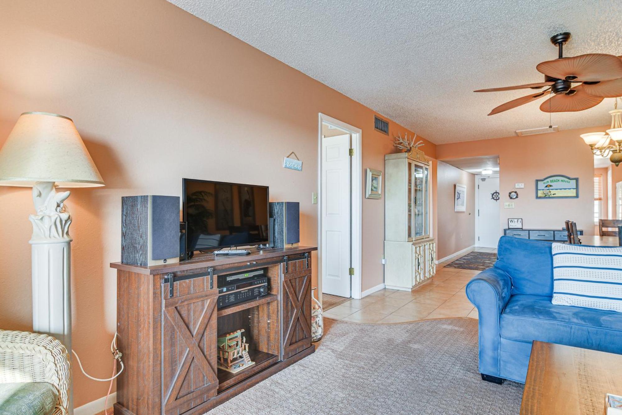 Waterfront Condo With Patio And Pool On Madeira Beach! St. Pete Beach Exterior photo
