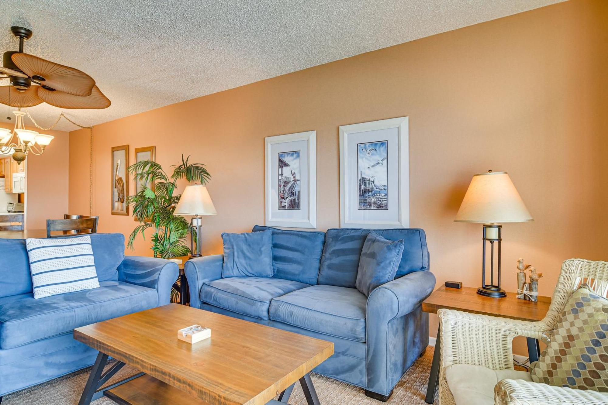 Waterfront Condo With Patio And Pool On Madeira Beach! St. Pete Beach Exterior photo